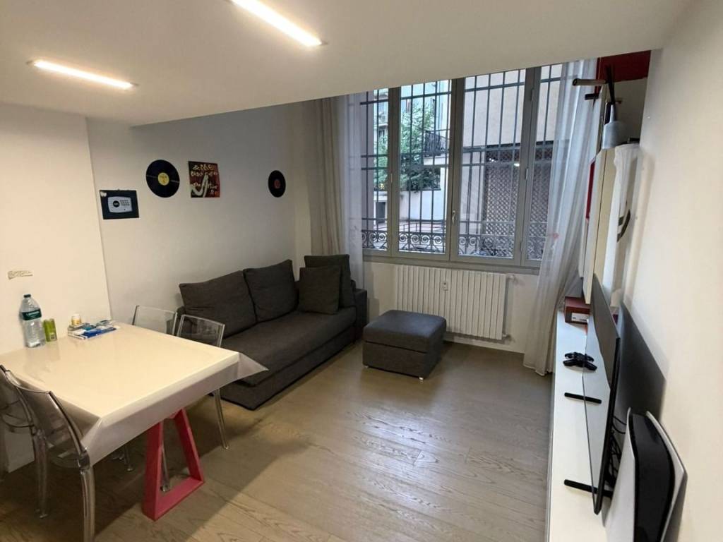 appartamento in affitto a Milano in zona Guastalla