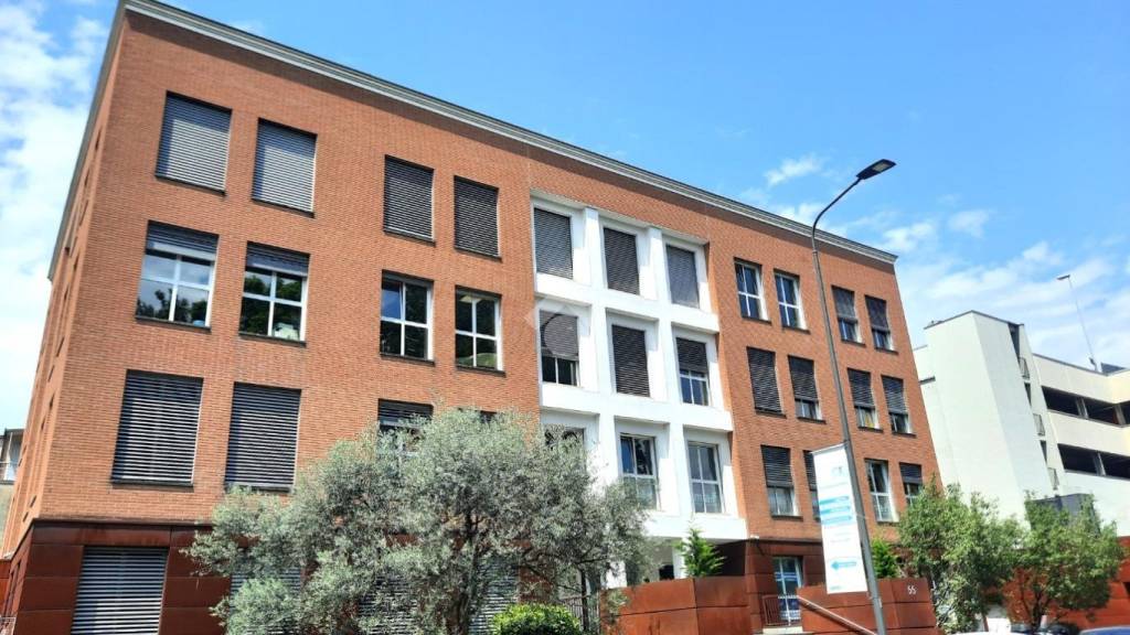 ufficio in affitto a Milano in zona Feltre