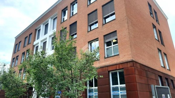 ufficio in affitto a Milano in zona Feltre
