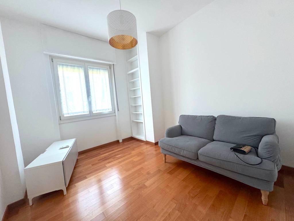 appartamento in affitto a Milano in zona XXII Marzo