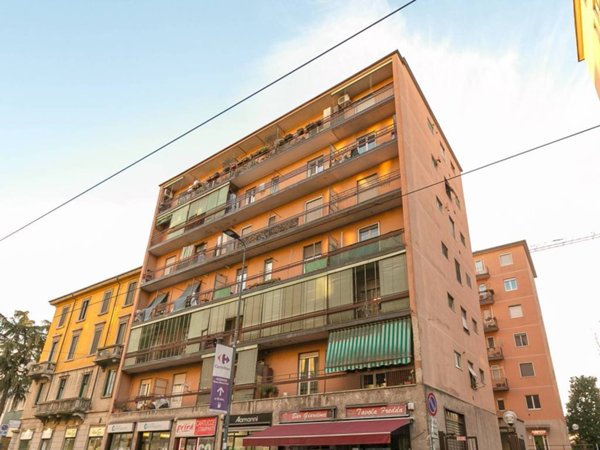 appartamento in affitto a Milano in zona Vigentino