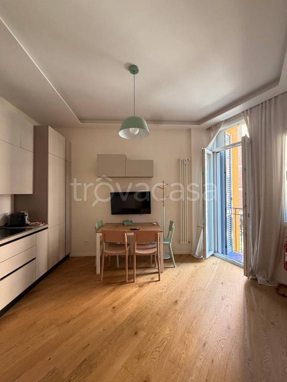 appartamento in affitto a Milano in zona De Angeli