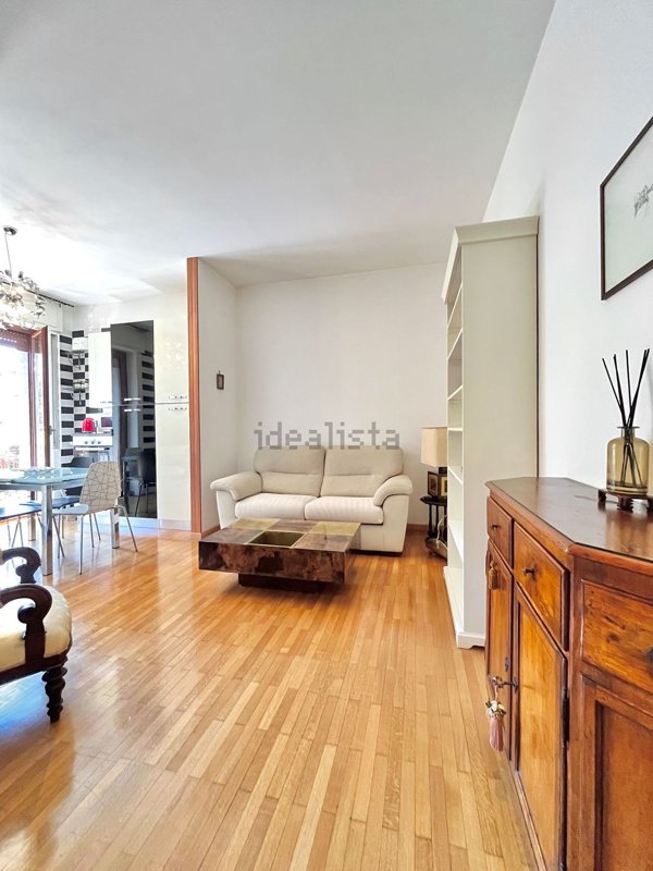 appartamento in affitto a Milano in zona Isola
