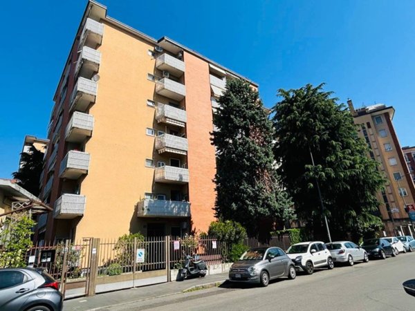 appartamento in affitto a Milano in zona Barona