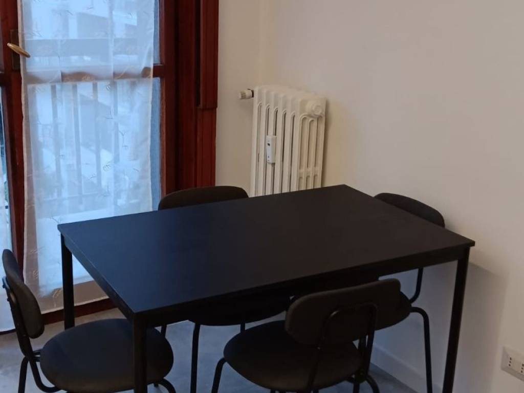appartamento in affitto a Milano in zona Trenno