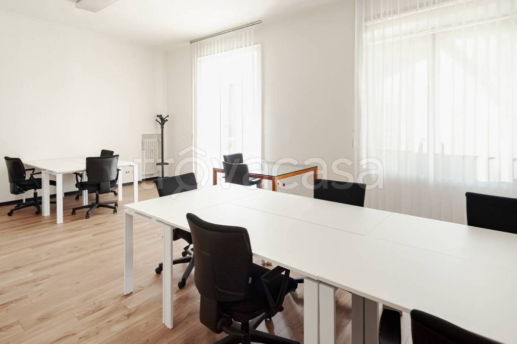 ufficio in affitto a Milano in zona Centro Direzionale