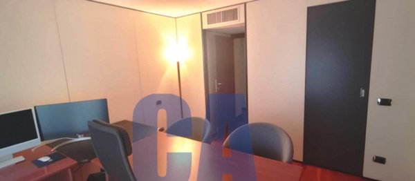 ufficio in affitto a Milano in zona Centro Direzionale