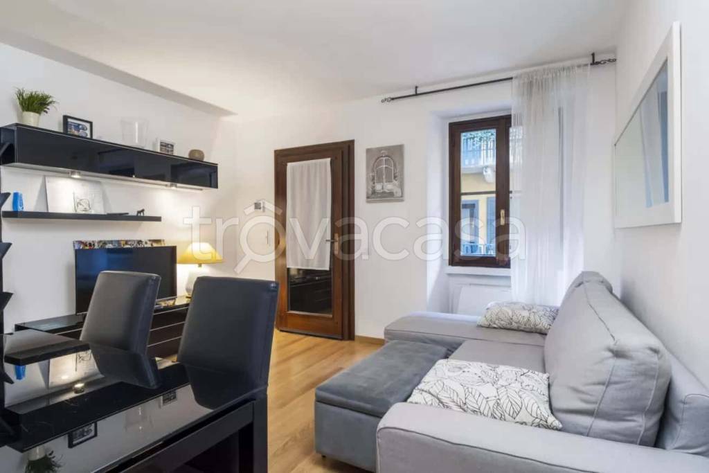 appartamento in affitto a Milano in zona Porta Genova