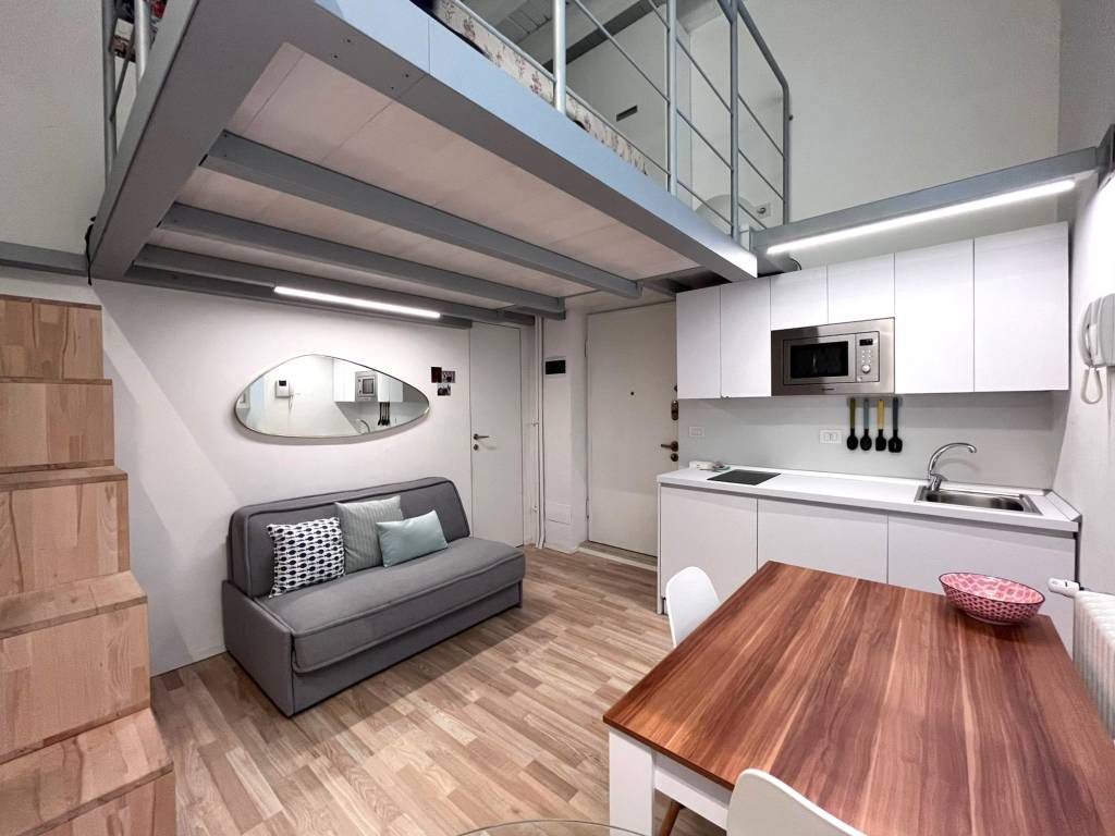 appartamento in affitto a Milano in zona XXII Marzo