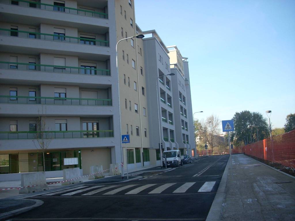 appartamento in affitto a Milano in zona Baggio
