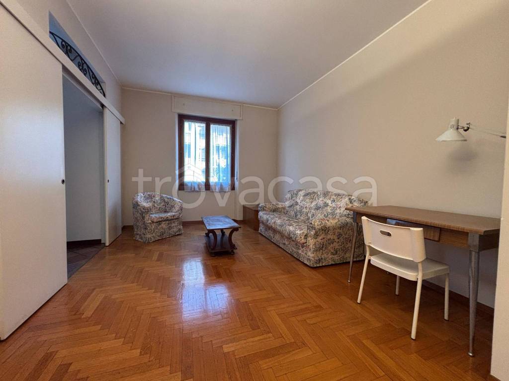 appartamento in affitto a Milano in zona Corvetto