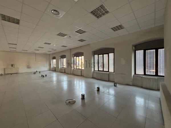 ufficio in affitto a Milano in zona Forlanini