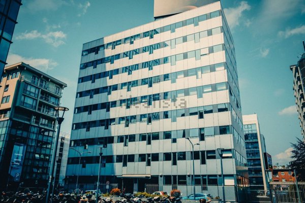ufficio in affitto a Milano in zona Isola