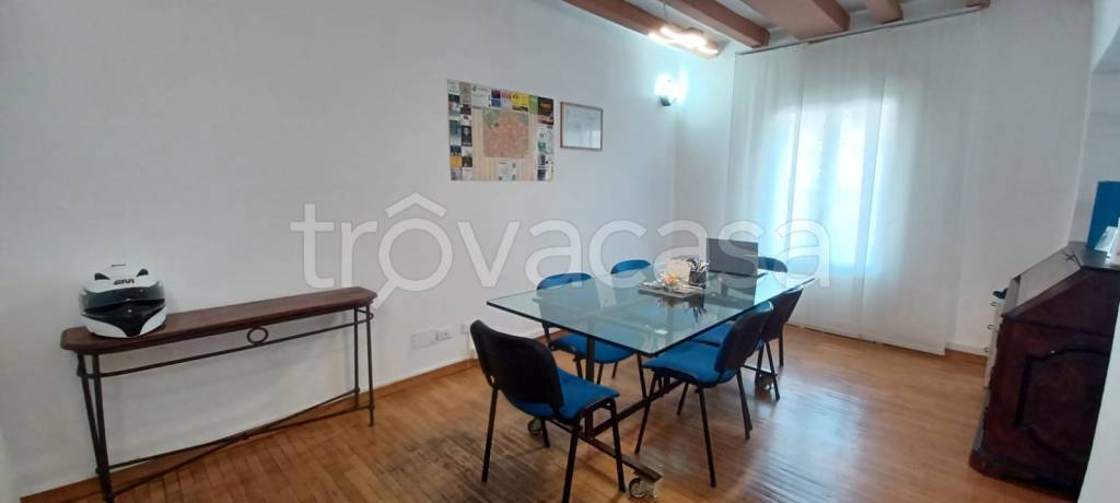 appartamento in affitto a Milano in zona Porta Romana