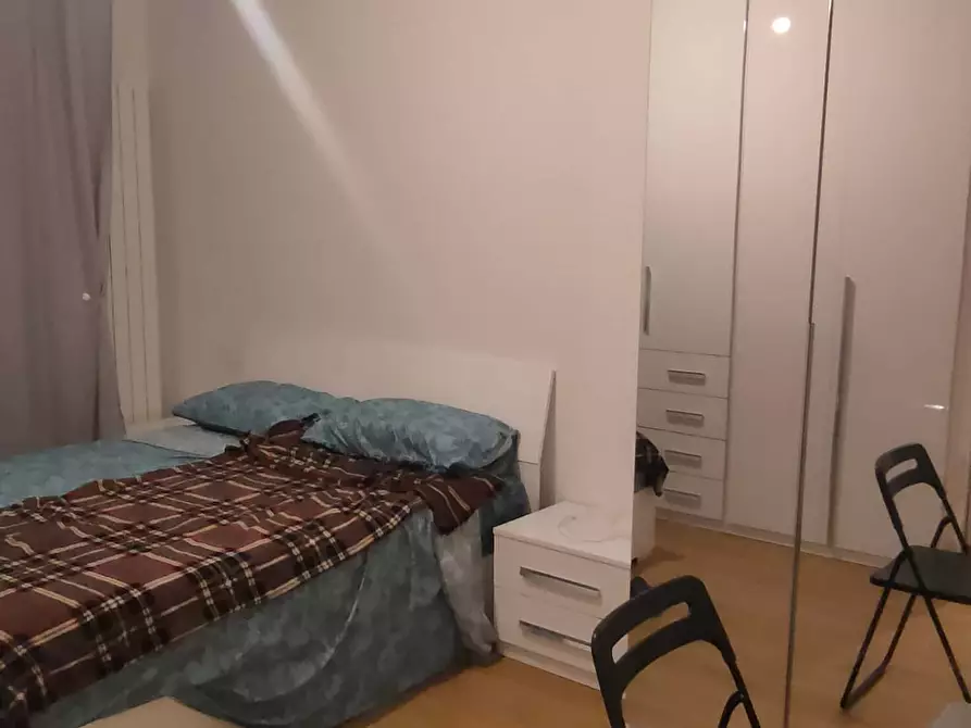 appartamento in affitto a Milano in zona Lorenteggio