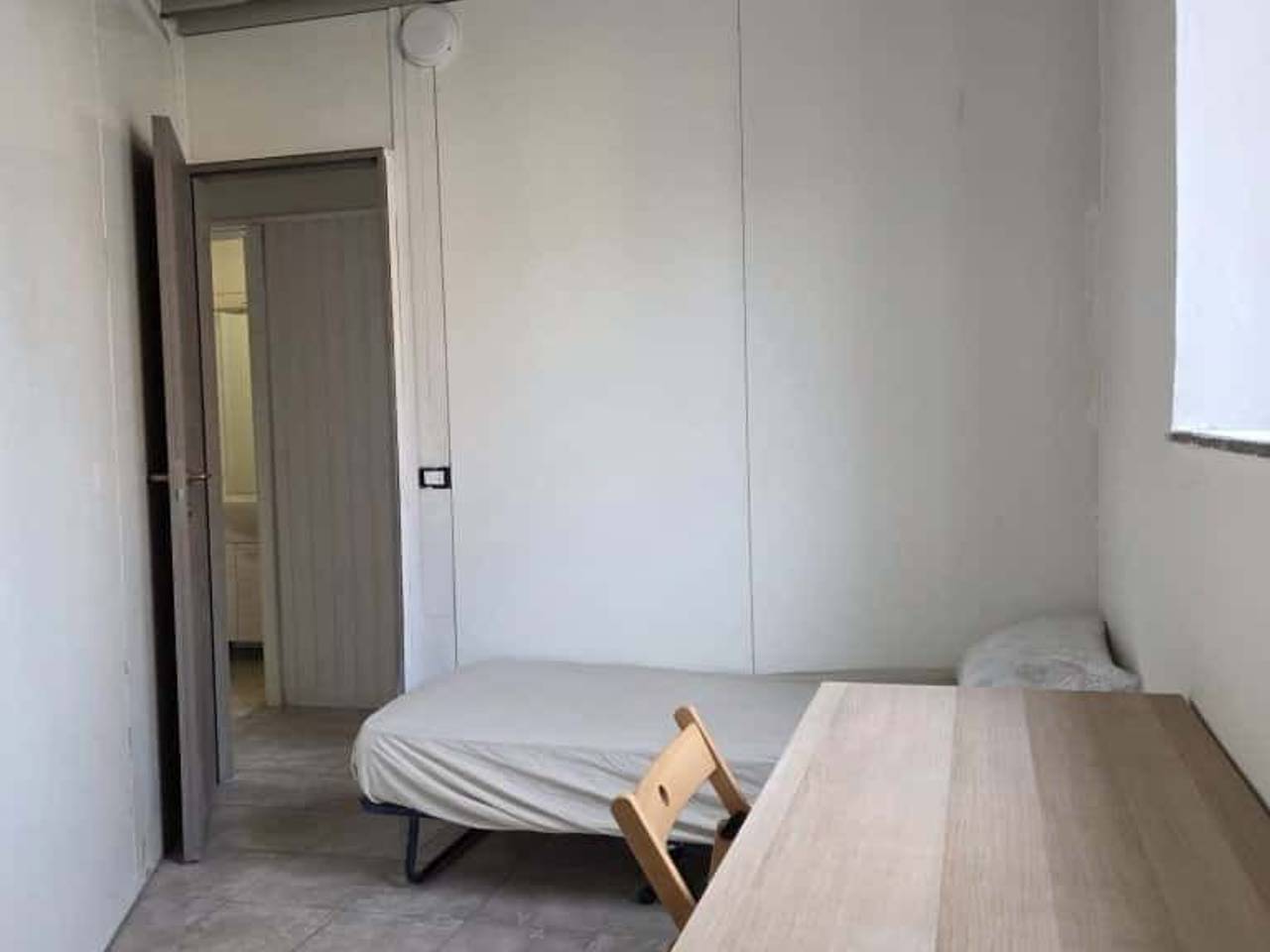 negozio in affitto a Milano in zona Stadera