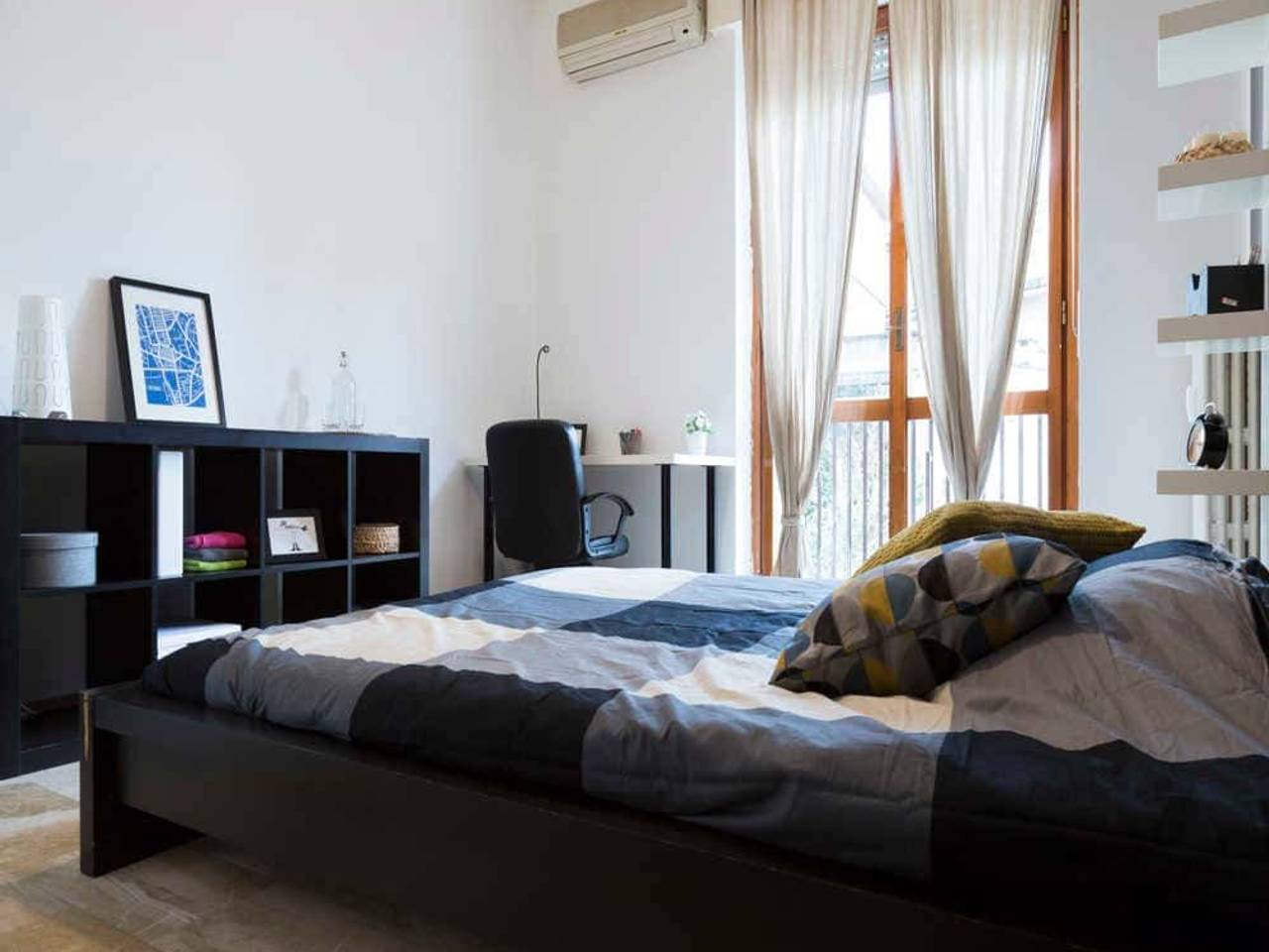 negozio in affitto a Milano in zona Lambrate