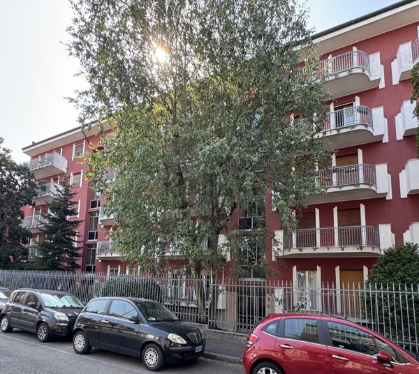 appartamento in affitto a Milano in zona Affori