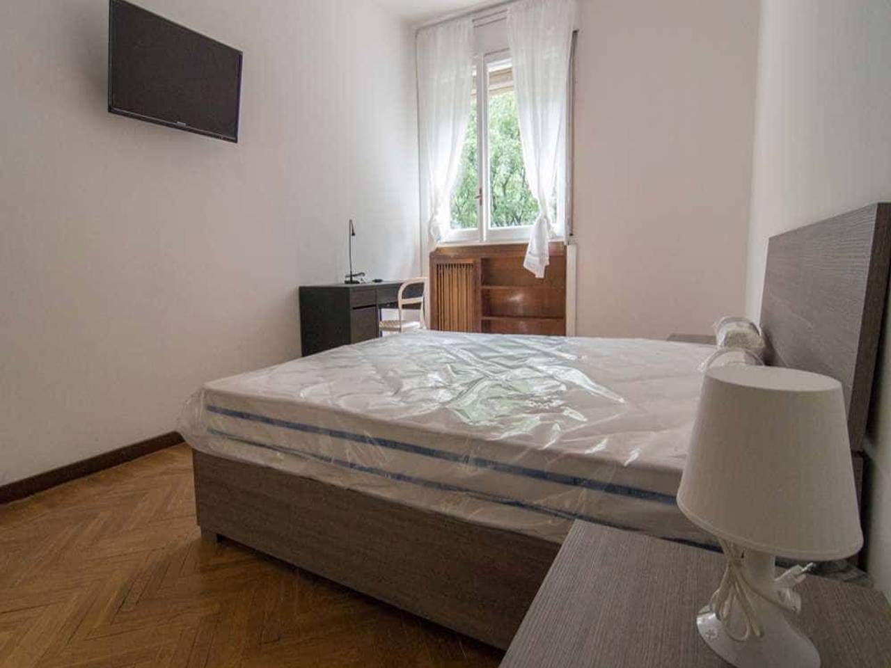 negozio in affitto a Milano in zona Città Studi