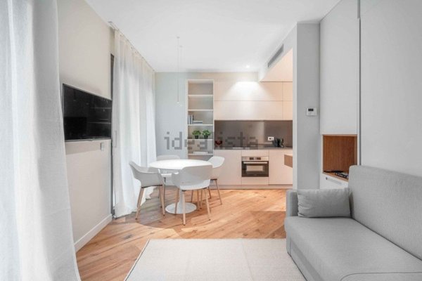 appartamento in affitto a Milano in zona Porta Nuova