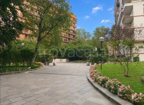 appartamento in affitto a Milano in zona De Angeli