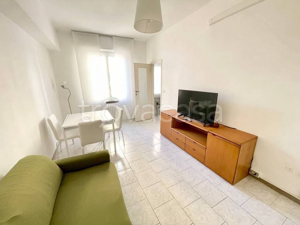 appartamento in affitto a Milano in zona De Angeli