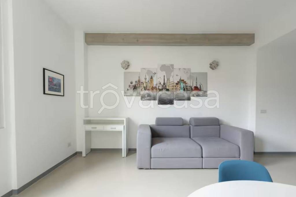 appartamento in affitto a Milano in zona Centro Direzionale