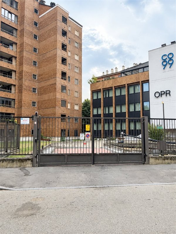 appartamento in affitto a Milano in zona Corsica