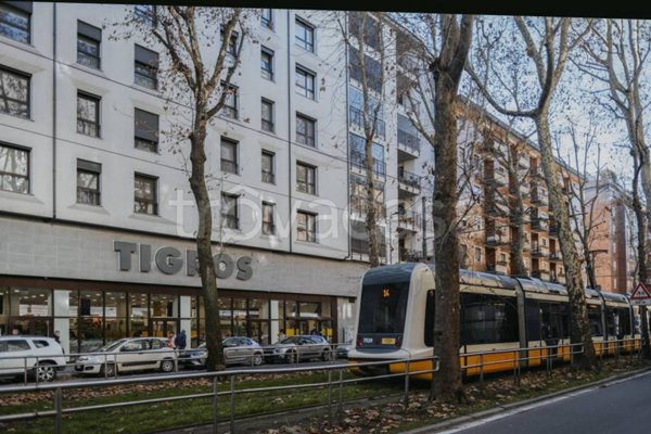 appartamento in affitto a Milano in zona Lorenteggio