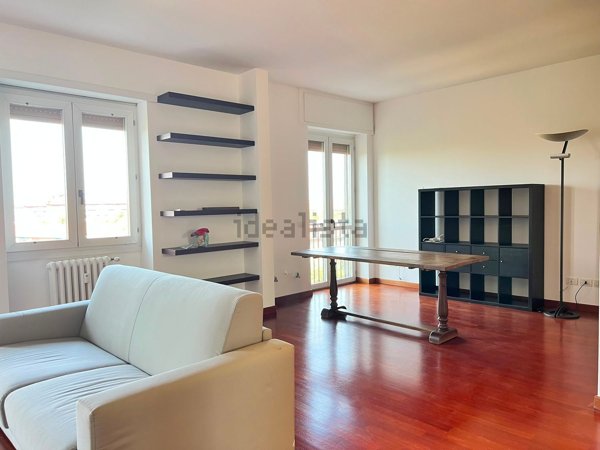 appartamento in affitto a Milano in zona Feltre