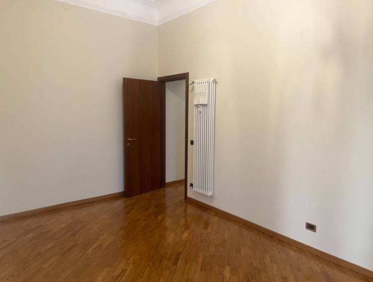 appartamento in affitto a Milano in zona Guastalla