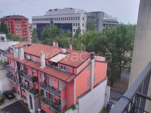 appartamento in affitto a Milano in zona Dergano