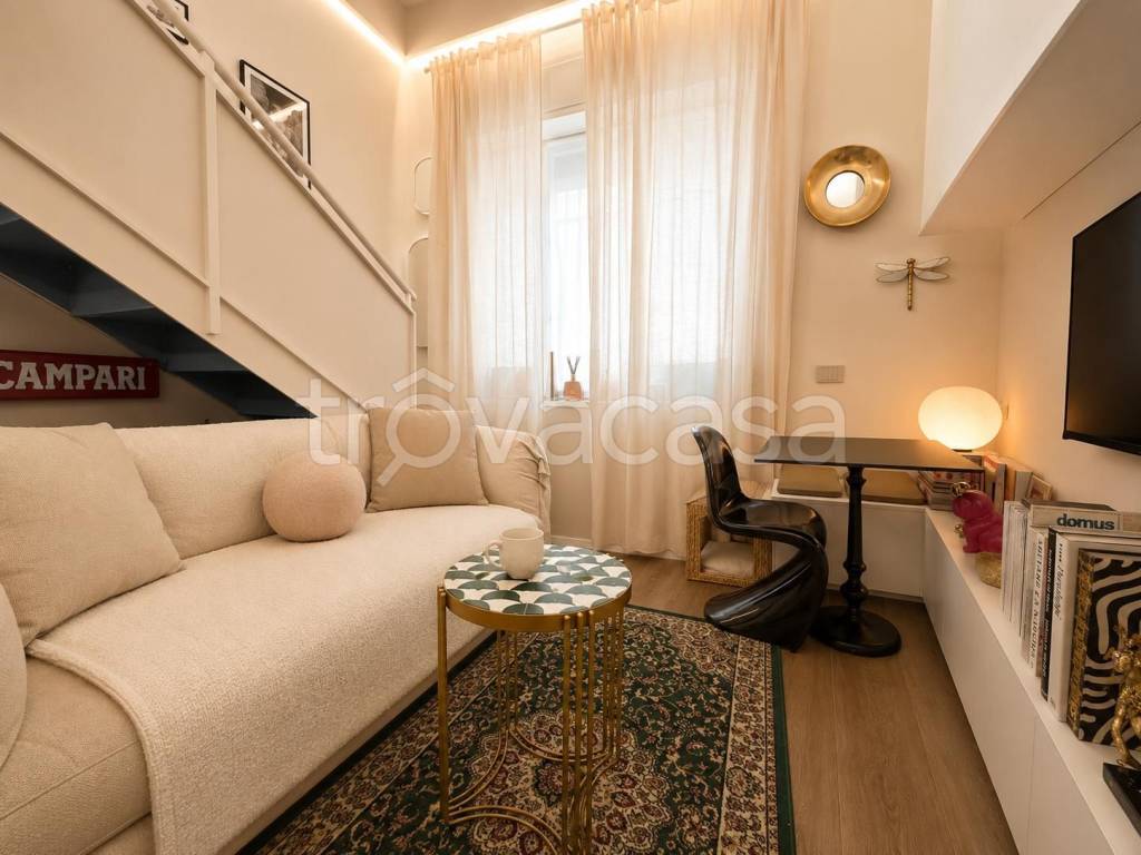 appartamento in affitto a Milano in zona Corsica