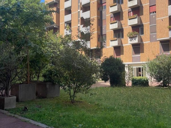 ufficio in affitto a Milano in zona De Angeli