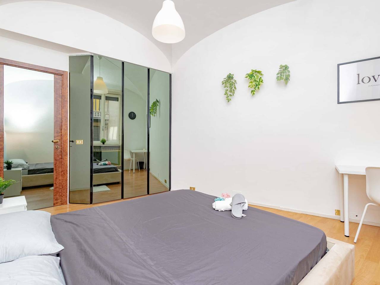 negozio in affitto a Milano in zona Guastalla