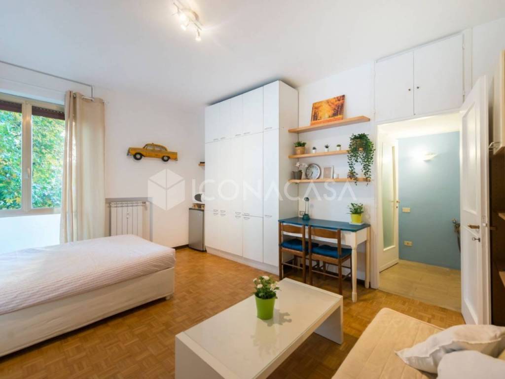appartamento in affitto a Milano in zona Bullona
