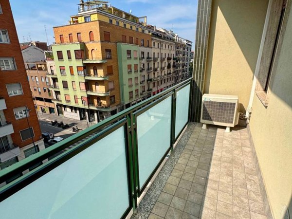 appartamento in affitto a Milano in zona De Angeli