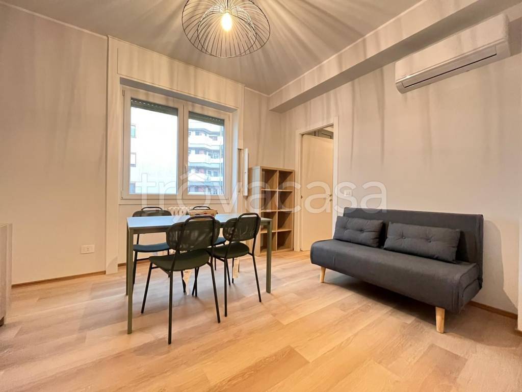 appartamento in affitto a Milano in zona Città Studi