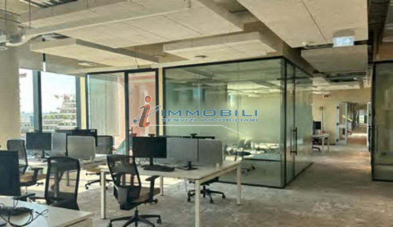 ufficio in affitto a Milano in zona Lorenteggio