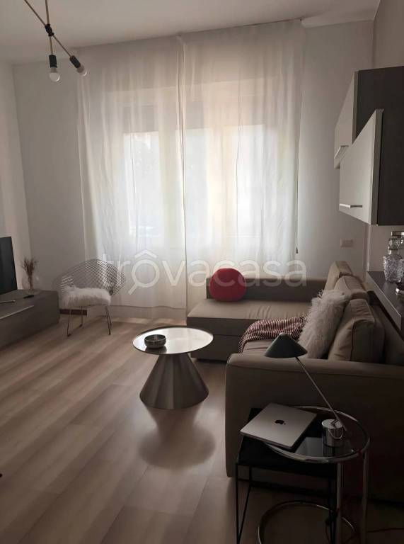 appartamento in affitto a Milano in zona Porta Genova