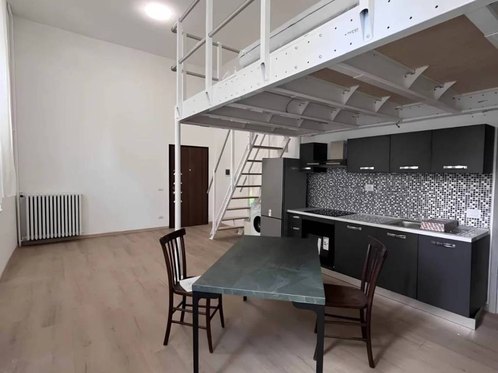 appartamento in affitto a Milano in zona Porta Genova