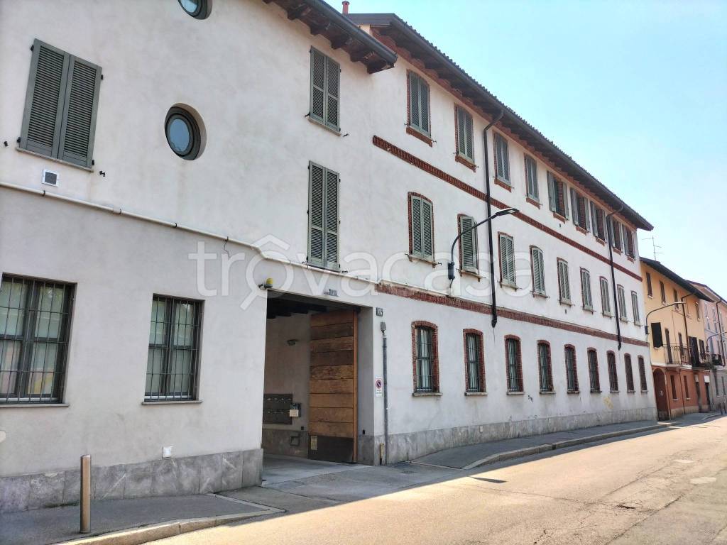 appartamento in affitto a Milano in zona Affori