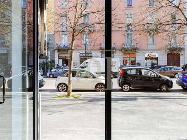 negozio in affitto a Milano in zona Porta Romana