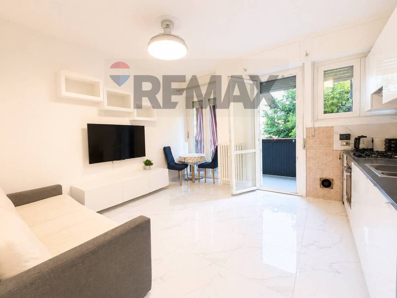appartamento in affitto a Milano in zona Corsica