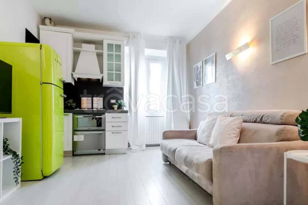 appartamento in affitto a Milano in zona Porta Genova