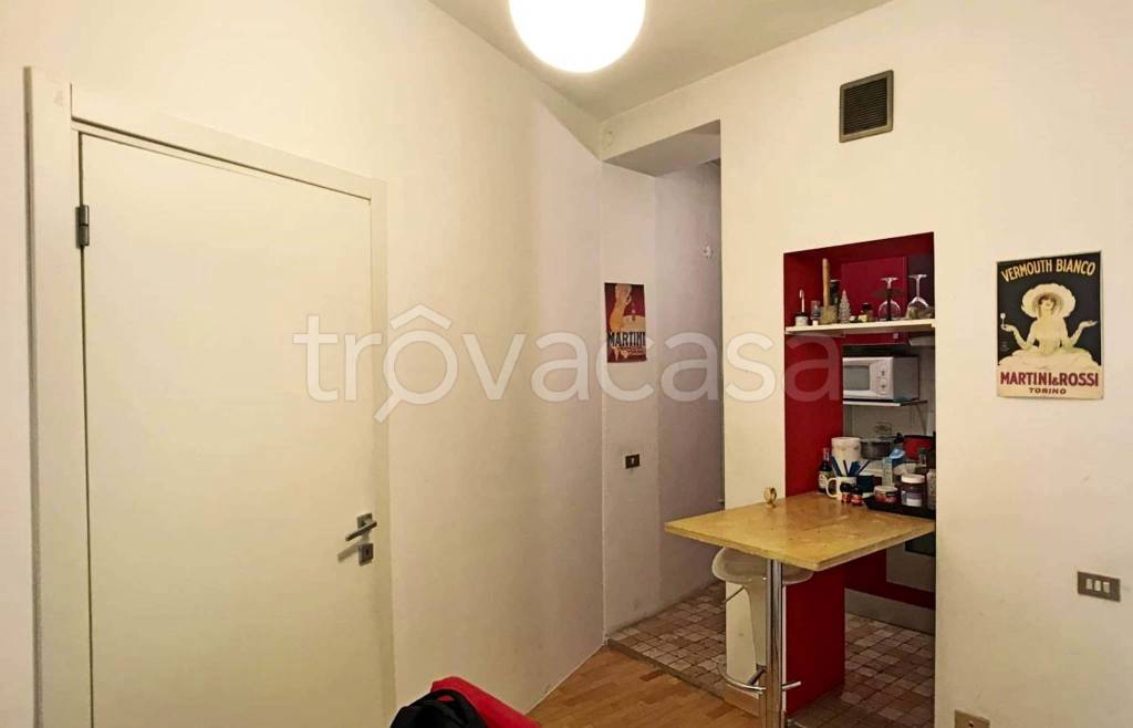 appartamento in affitto a Milano in zona Porta Genova
