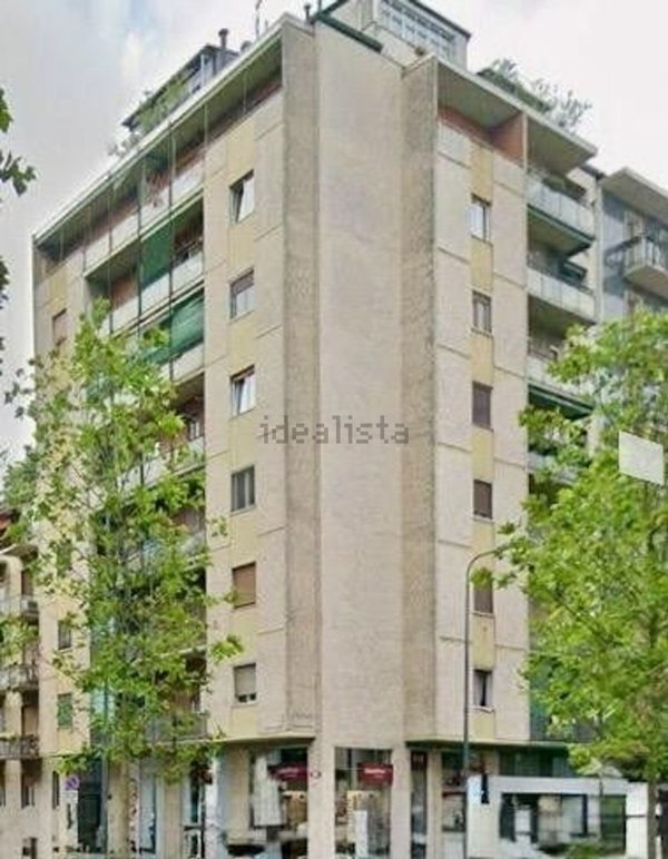 appartamento in affitto a Milano in zona Lorenteggio