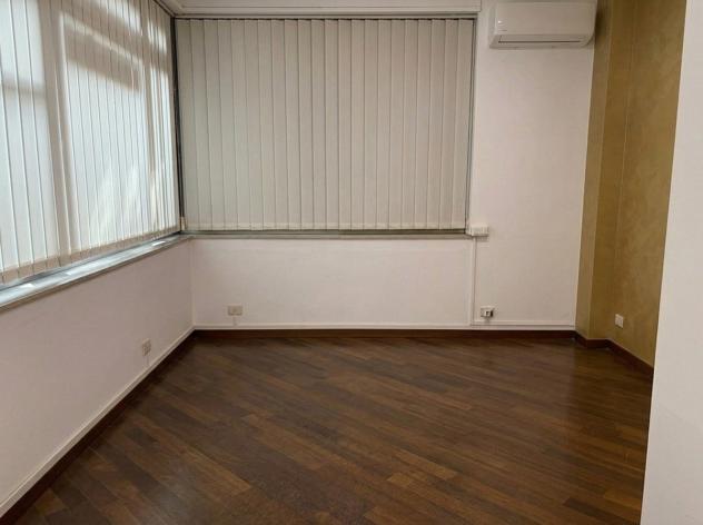 ufficio in affitto a Milano in zona De Angeli