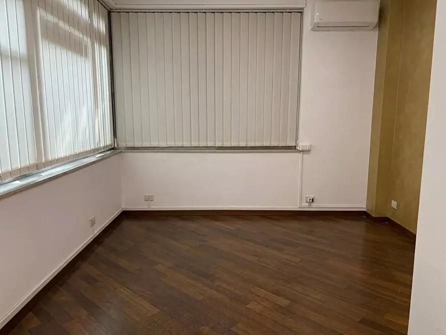 ufficio in affitto a Milano in zona De Angeli