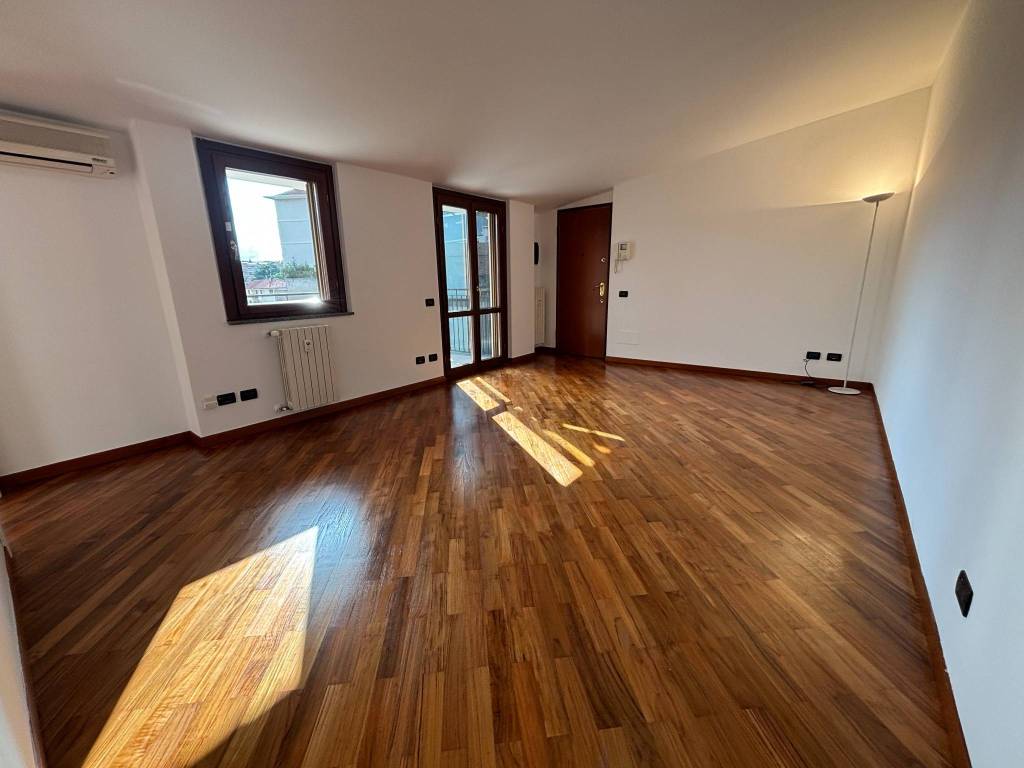 appartamento in affitto a Milano in zona Solari